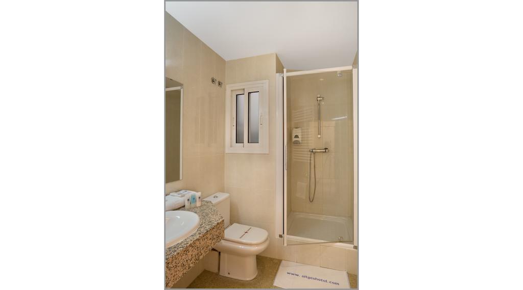 Hotel Central Normandie Σίτζες Δωμάτιο φωτογραφία