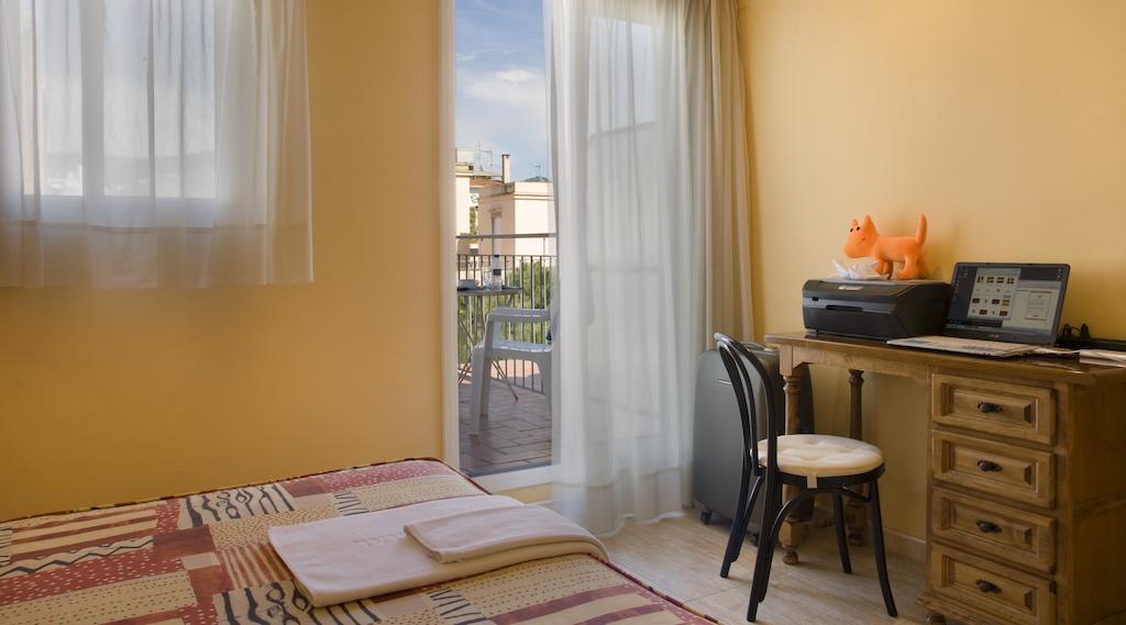 Hotel Central Normandie Σίτζες Δωμάτιο φωτογραφία