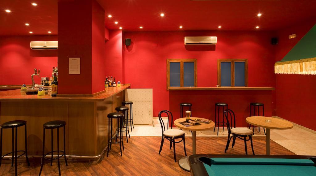 Hotel Central Normandie Σίτζες Εστιατόριο φωτογραφία